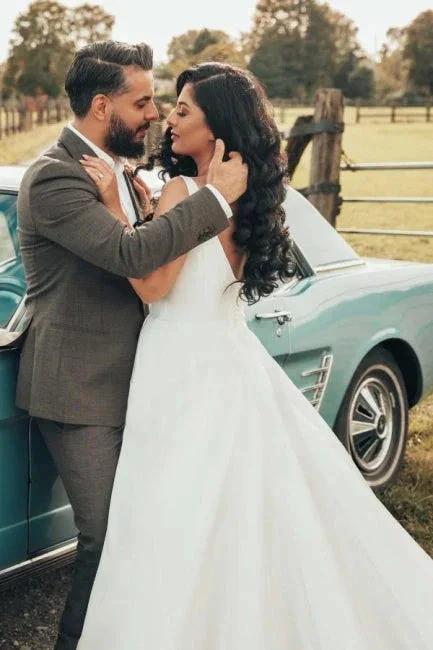 Simple A-line Satin Sleeveless Wedding Dress With Side Slit (ZD14500)
