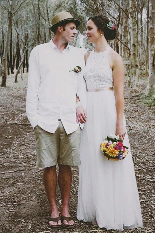 Simple Jewel Sleeveless Floor-Length Lace Top Wedding Dress (ZD16374)