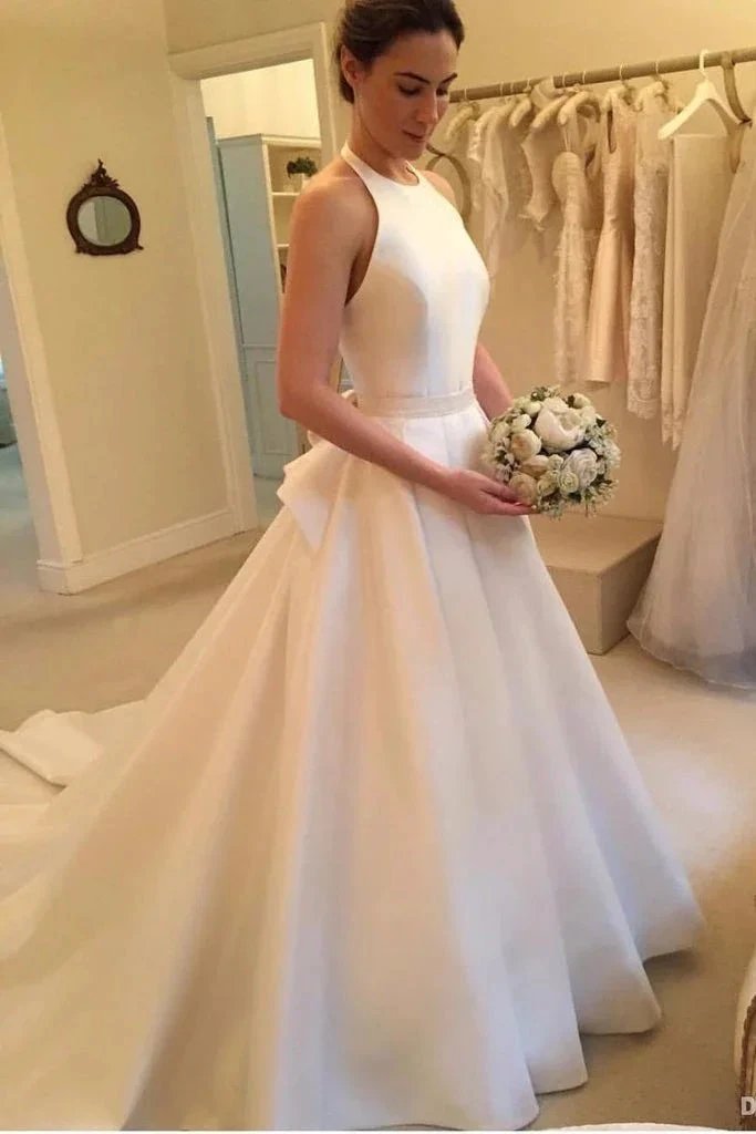 Simple Long A Line Halter Satin Backless Wedding Dress with Bow (ZD15856)