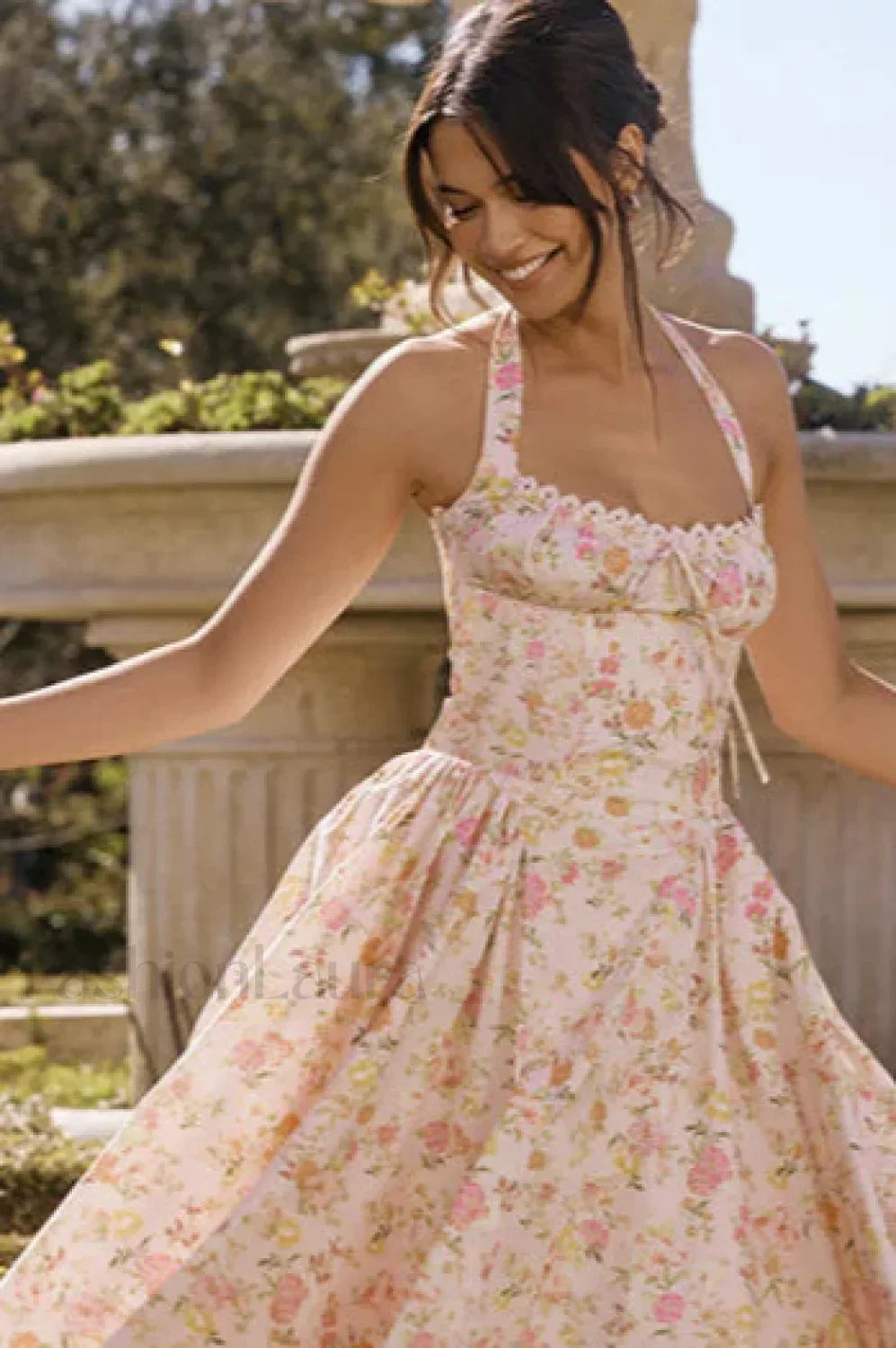 Small Fragrant Casual Vintage Inspired Dress for Seasonal Wardrobe Essential