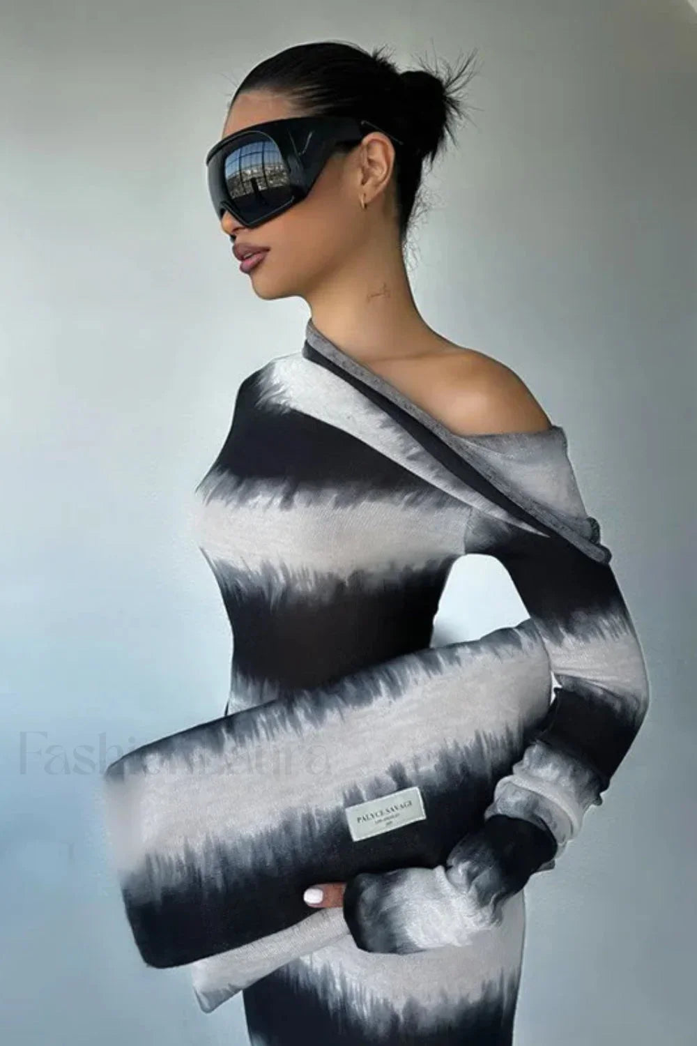 Smudged Black And Minimalist Dress for Smart Casual Fashion