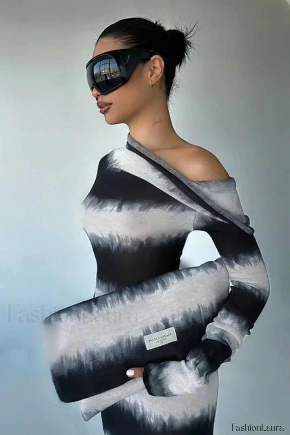 Smudged Black And Minimalist Dress for Smart Casual Fashion