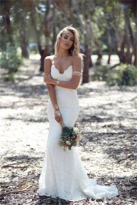 Spaghetti Strap Lace Beach Backless V Neck Sweep Train Long Elegant Wedding Dresses (ZD14720)