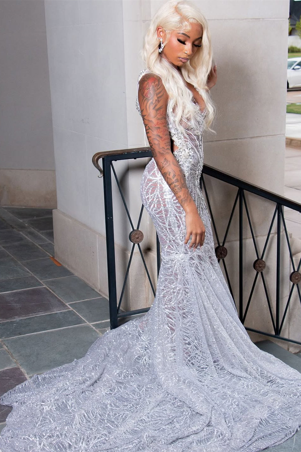 Sparkling V-Neck Straps Sleeveless Mermaid Prom Dresses Column Gem With Beads