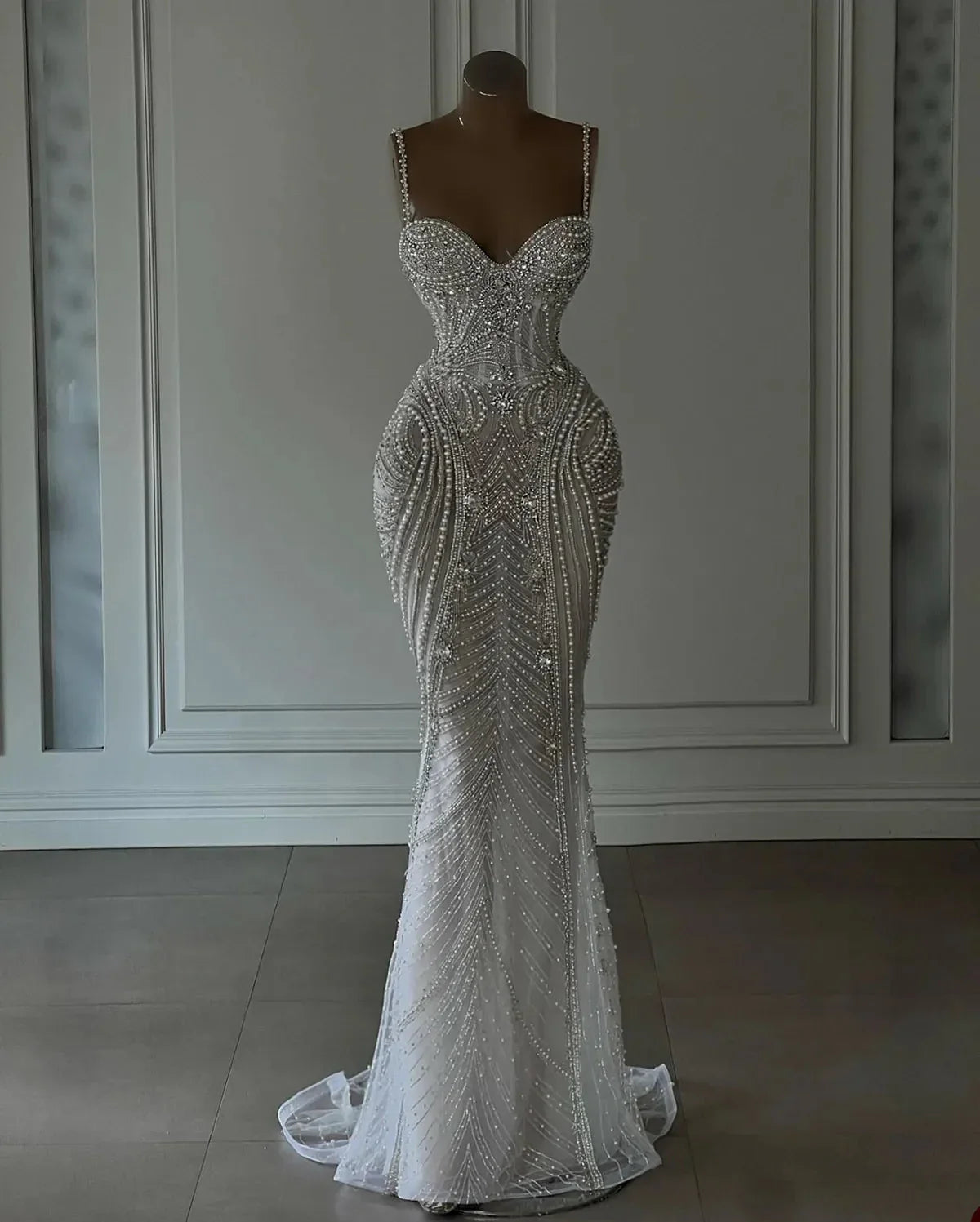 Sparkly Mermaid Spaghetti Straps White Sequin Beaded Wedding Dress Long Bridal Gowns Wedding Dresses