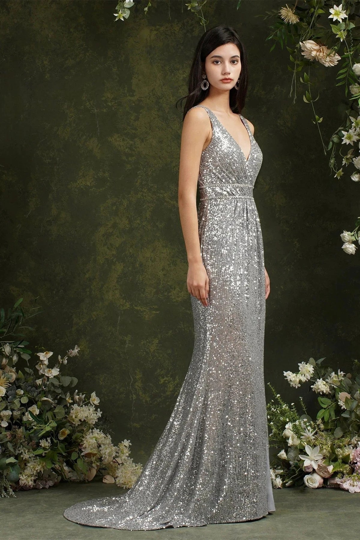 Sparkly Mermaid Wide Straps V-neck Sequins Bridesmaid/Prom Dress With Side Slit (ZD13147)