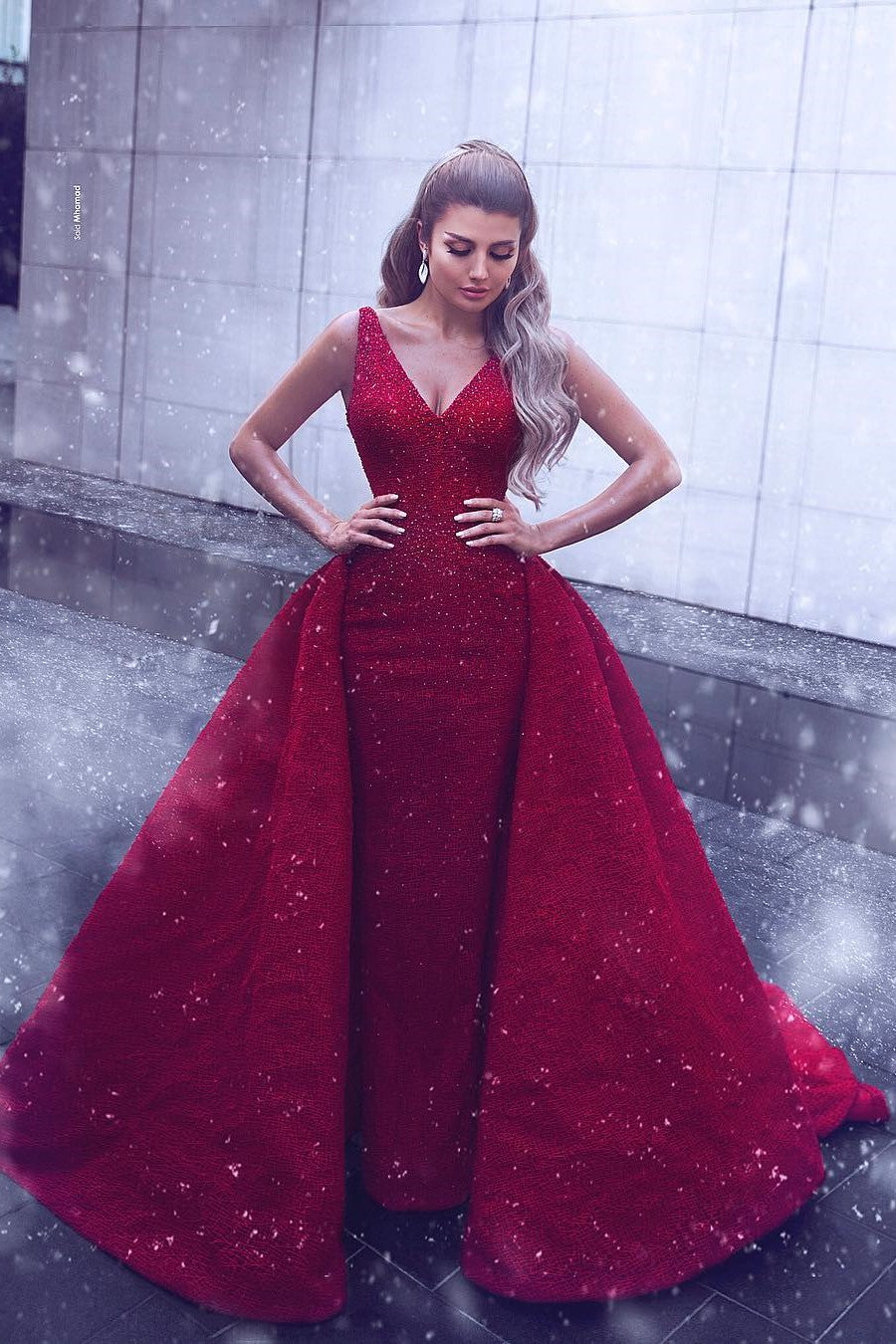 Special Sheath V-Neck Wide Strap Floor-Length Paillette Evening Dress