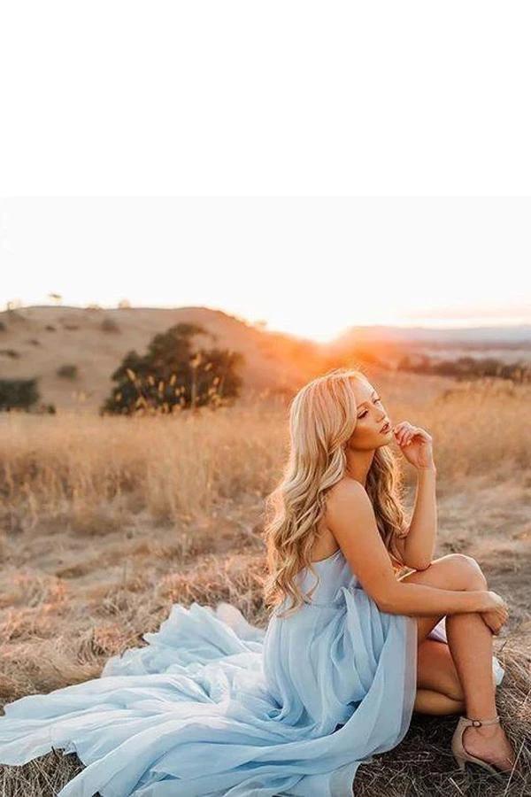 Split Sky Blue Rustic Wedding Dresses Beach Wedding Gown with Court Train (ZD16282)