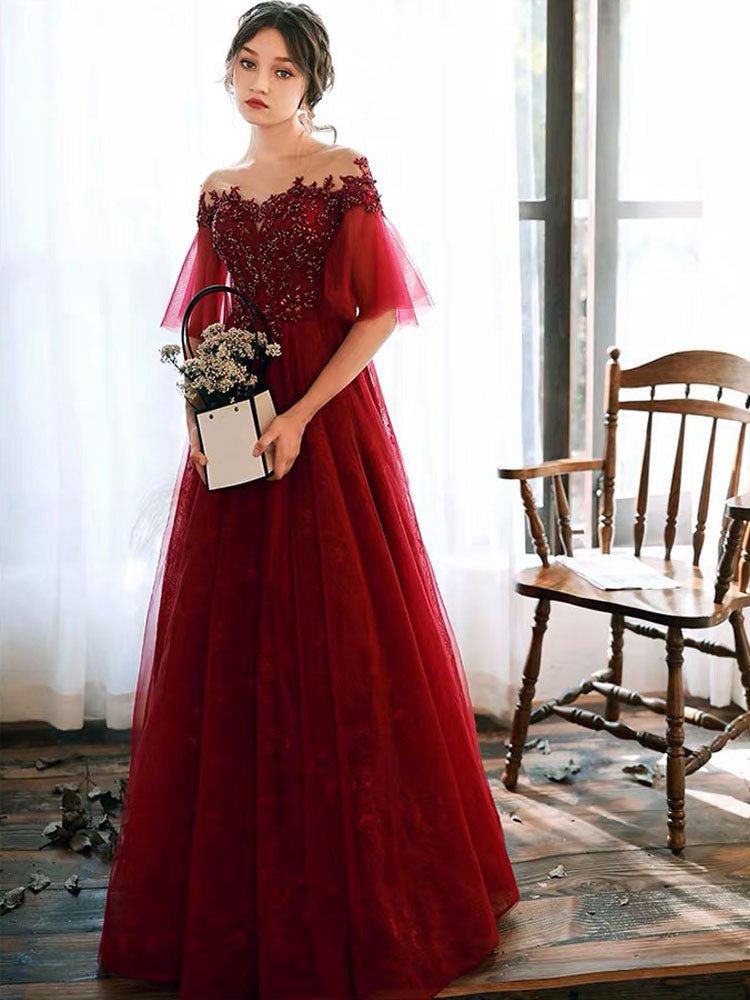 Stunning evening dress Illusion Neckline A-Line Half Sleeves Lace Floor-Length Tulle Party Dresses