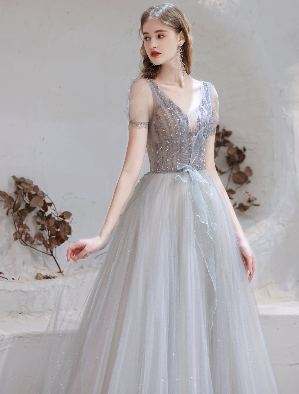 Stunning Evening Dress Light Grey A-Line Bateau Neck Floor-Length Social Party Dresses Pageant Dress