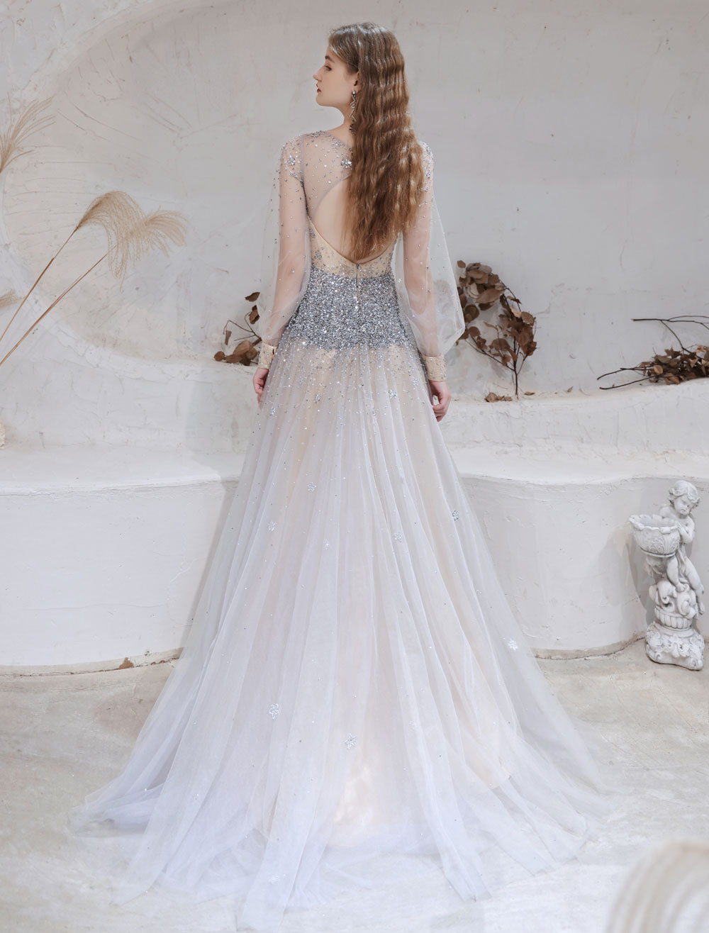 Stunning Evening Dress Light Grey A-Line Jewel Neck With Train Long Sleeves Zipper Formal Dinner Pageant Dress