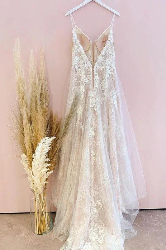 Stunning Long A-Line Spaghetti Straps Tulle Lace Wedding Dress (ZD15232)