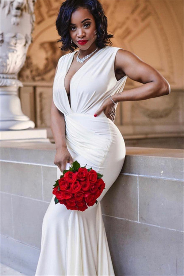 Stylish Deep V-Neck Sleeveless Straps Mermaid Floor-Length Wedding Dresses
