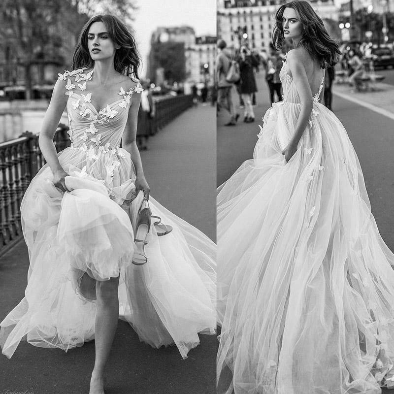 Sweet A-line V Neck Open Back Tulle Ivory Wedding Dresses with Appliques (ZD15297)