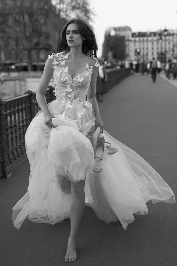 Sweet A-line V Neck Open Back Tulle Ivory Wedding Dresses with Appliques (ZD15297)