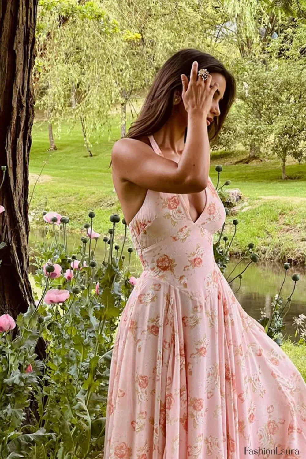 Sweet Wind Slim Dress with Relaxed Everyday Styling Boutique Fashion Style