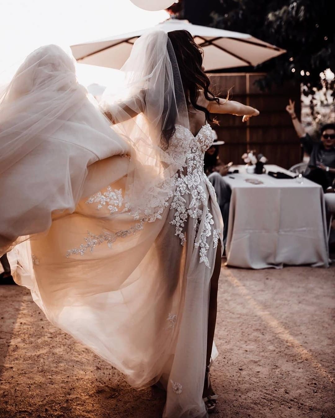 Sweetheart Long Wedding Dress With Lace Appliques (ZD17518)