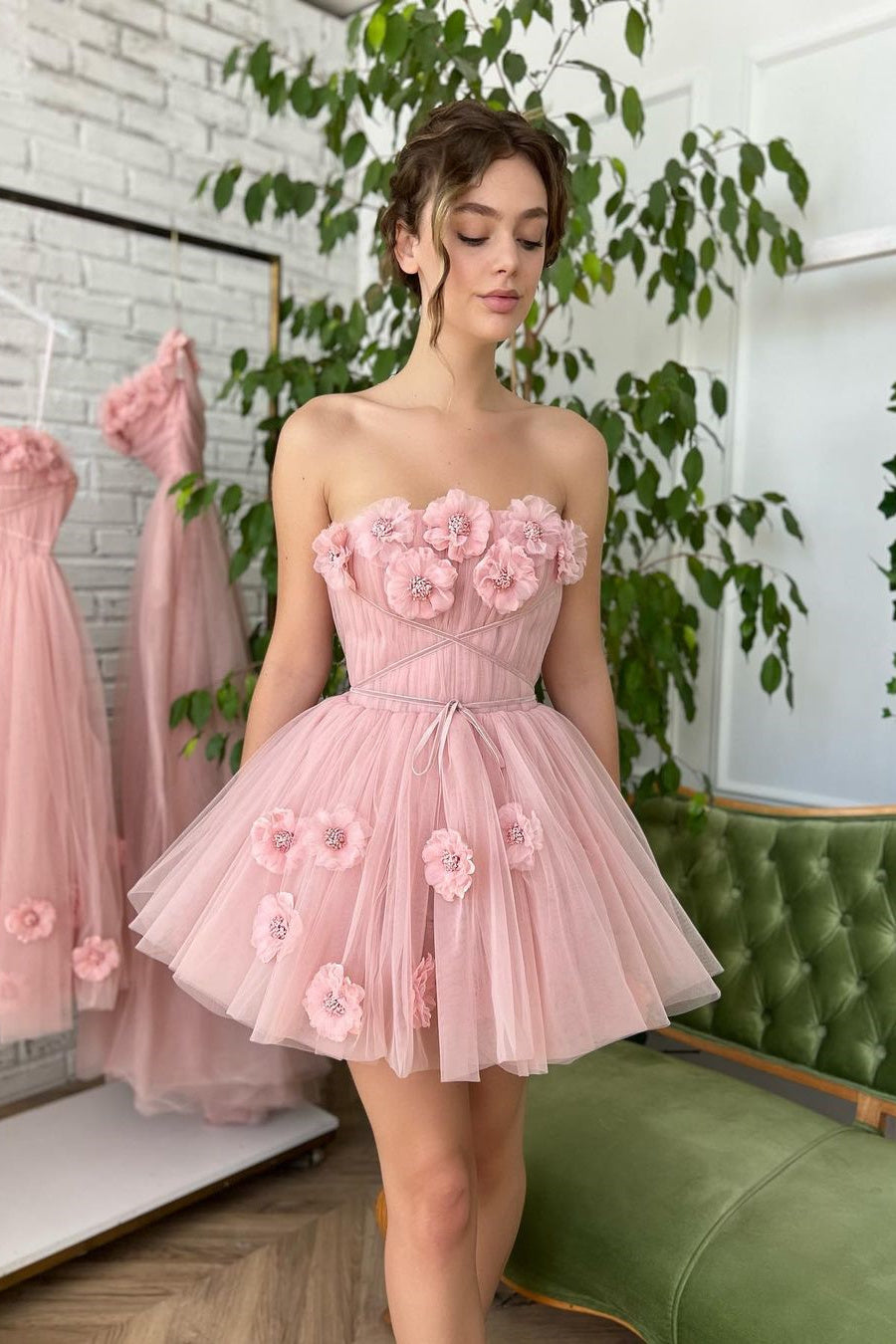 Sweetheart Mini A-Line Tulle Handmade Flower Sleeveless Homecoming Dress