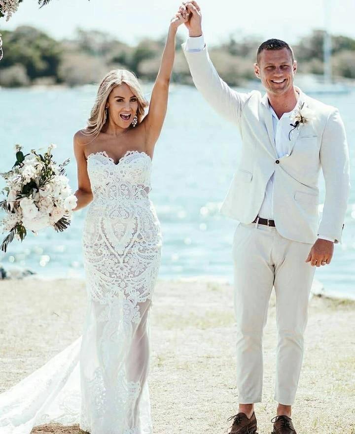 Sweetheart Sheath/Column Lace Appliques Beach Wedding Dress Bridal Dress (ZD15275)
