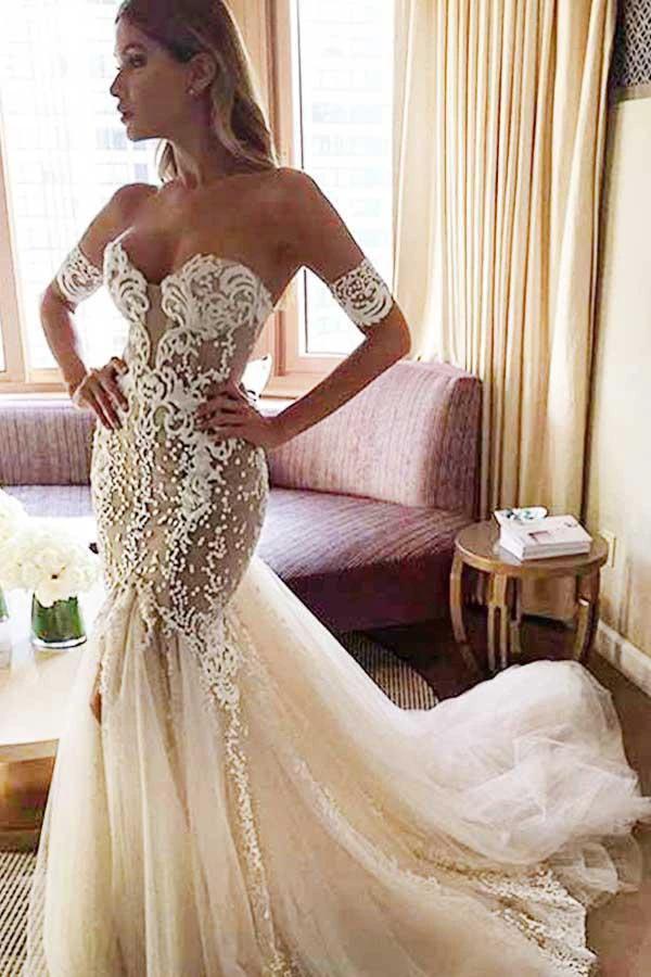 Sweetheart Watteau Train Mermaid Wedding Dress with White Lace (ZD15421)