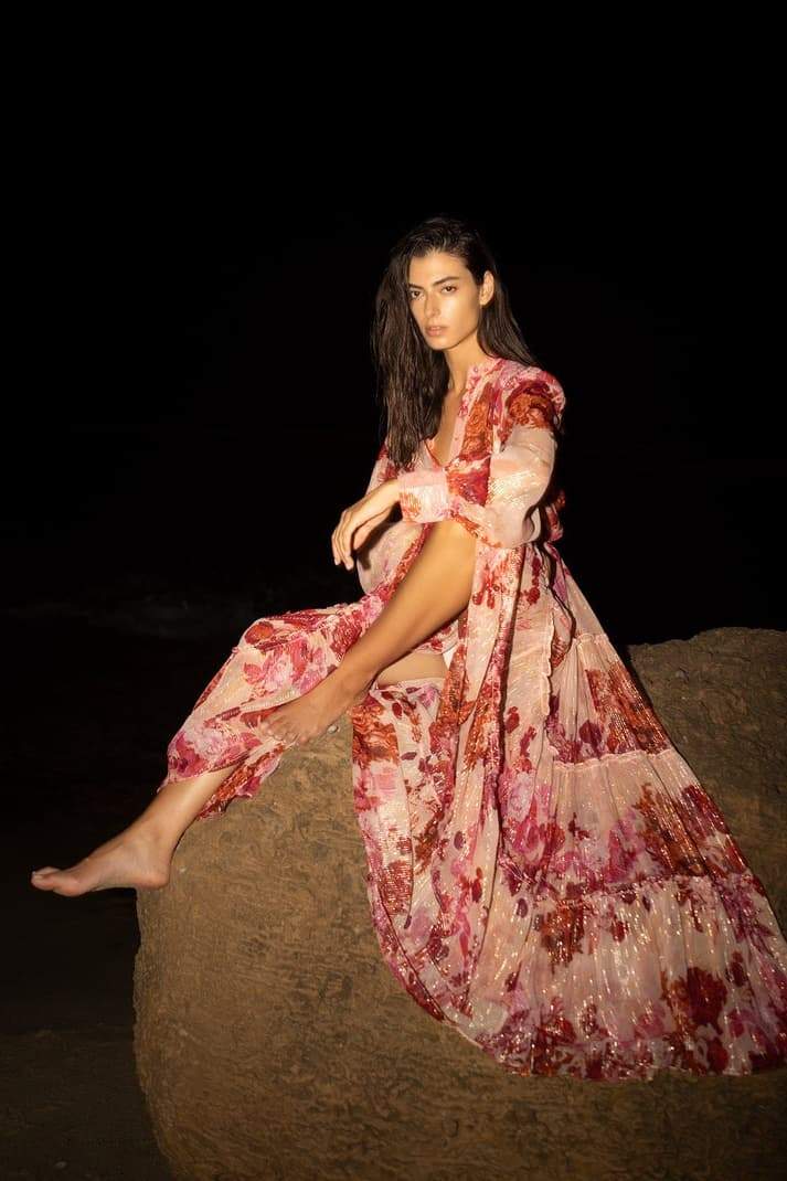 Keira Chic Floral Maxi Dress with Long Sleeves Premium Wardrobe Essential