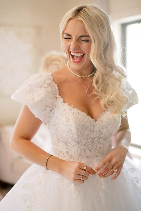 Elegant Short Sleeves White Long Wedding Dress With Lace Appliques, Ball Gown