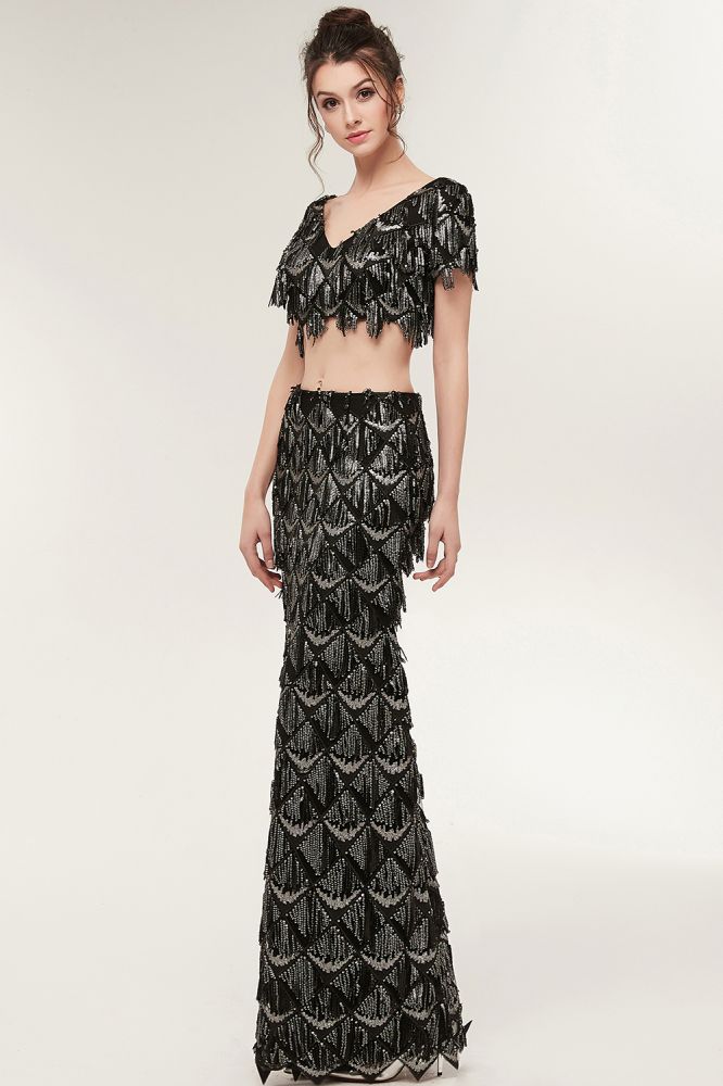 Two-piece Mermaid V-neck Short Sleeves Long Sequined Black Prom Dresses - View 4 | VelvetHem