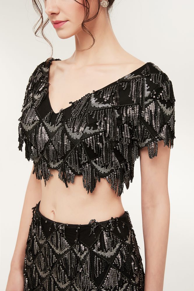 Two-piece Mermaid V-neck Short Sleeves Long Sequined Black Prom Dresses - View 8 | VelvetHem