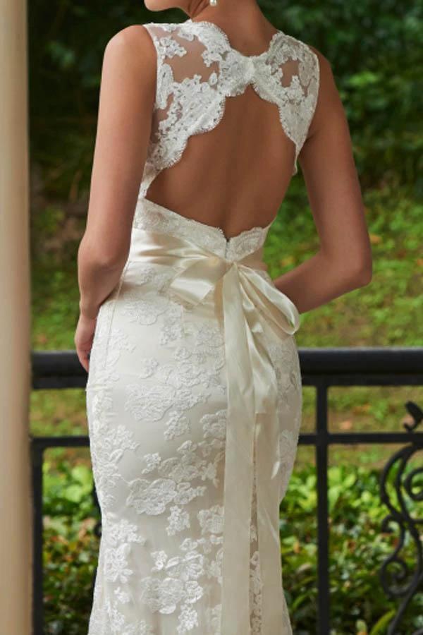 V-Neck Lace Zipper-Up Sheath Sweep Train Wedding Dress (ZD15414)
