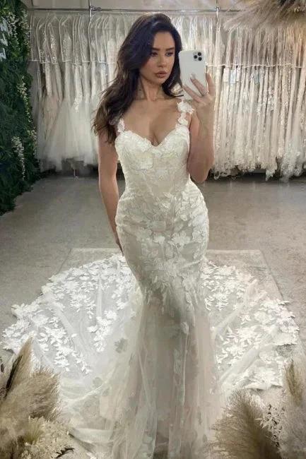 Vintage Column Lace V-Neck Sleeveless Ivory Wedding Dresses With Appliques Train (ZD15502)
