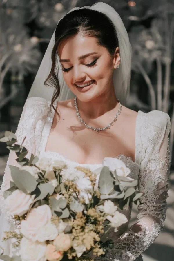 Vintage Long A-line Square Neck Lace Wedding Dress with Long Sleeves (ZD15507)