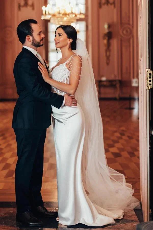 Vintage Long Mermaid Beading Sleeveless Wedding Dresses With Lace (ZD15646)