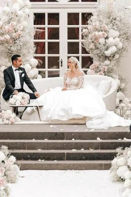 Vintage White Long Sleeve Ball Gown Satin Wedding Dresses With Lace (ZD14604)