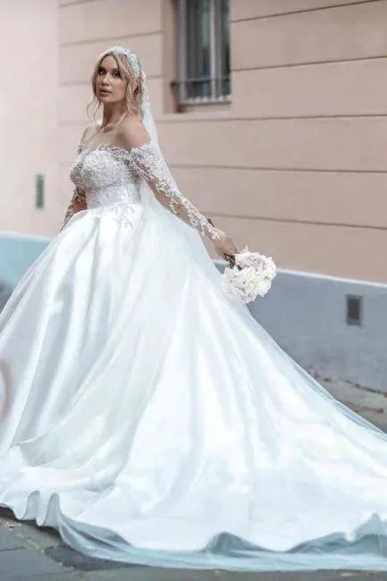 Vintage White Long Sleeve Ball Gown Satin Wedding Dresses With Lace (ZD14604)