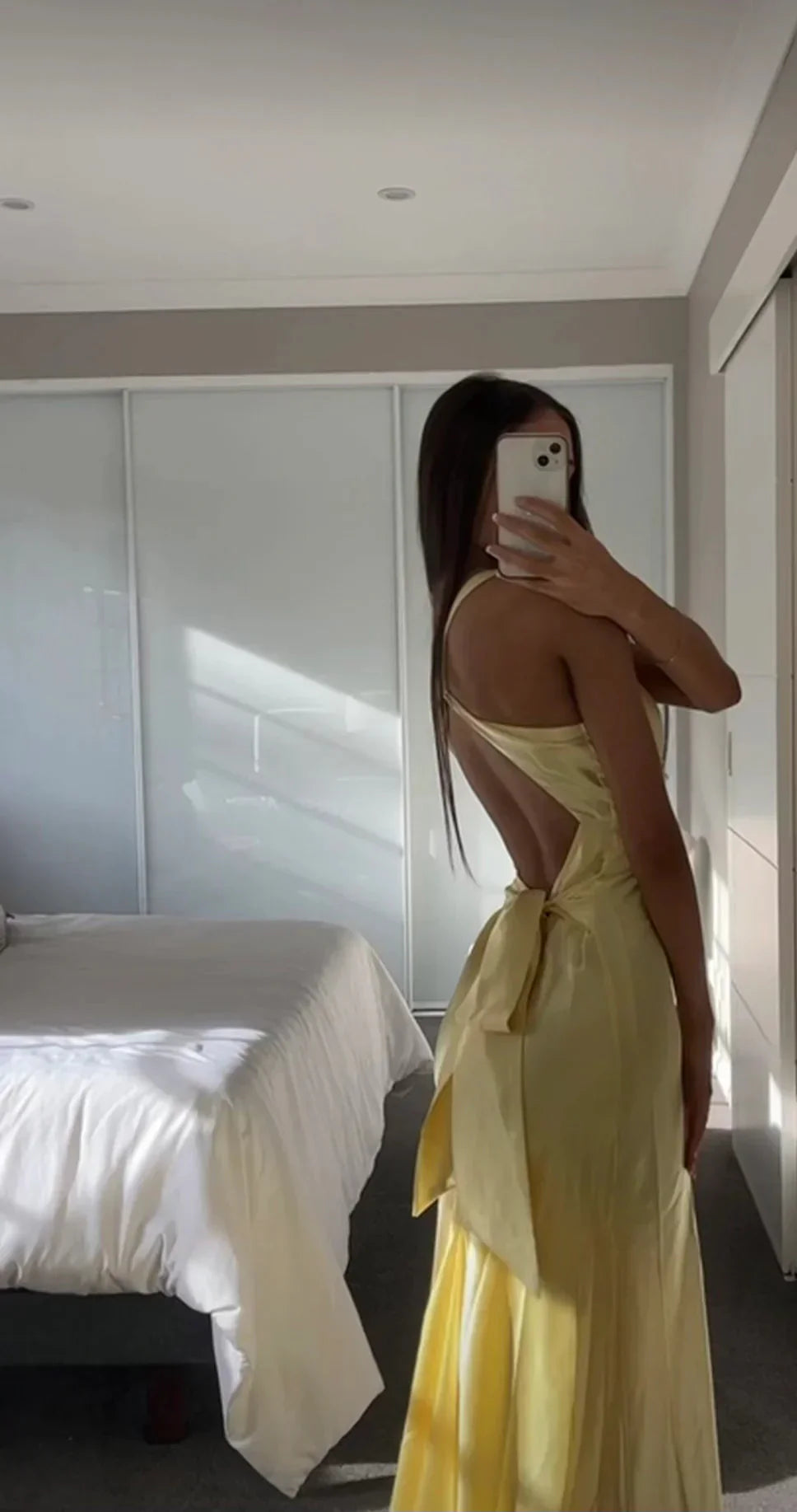 Yellow V-Neck Backless Fashion Elegant Long Satin Ball Gowns Prom Dress Wedding Guest Prom Dresses